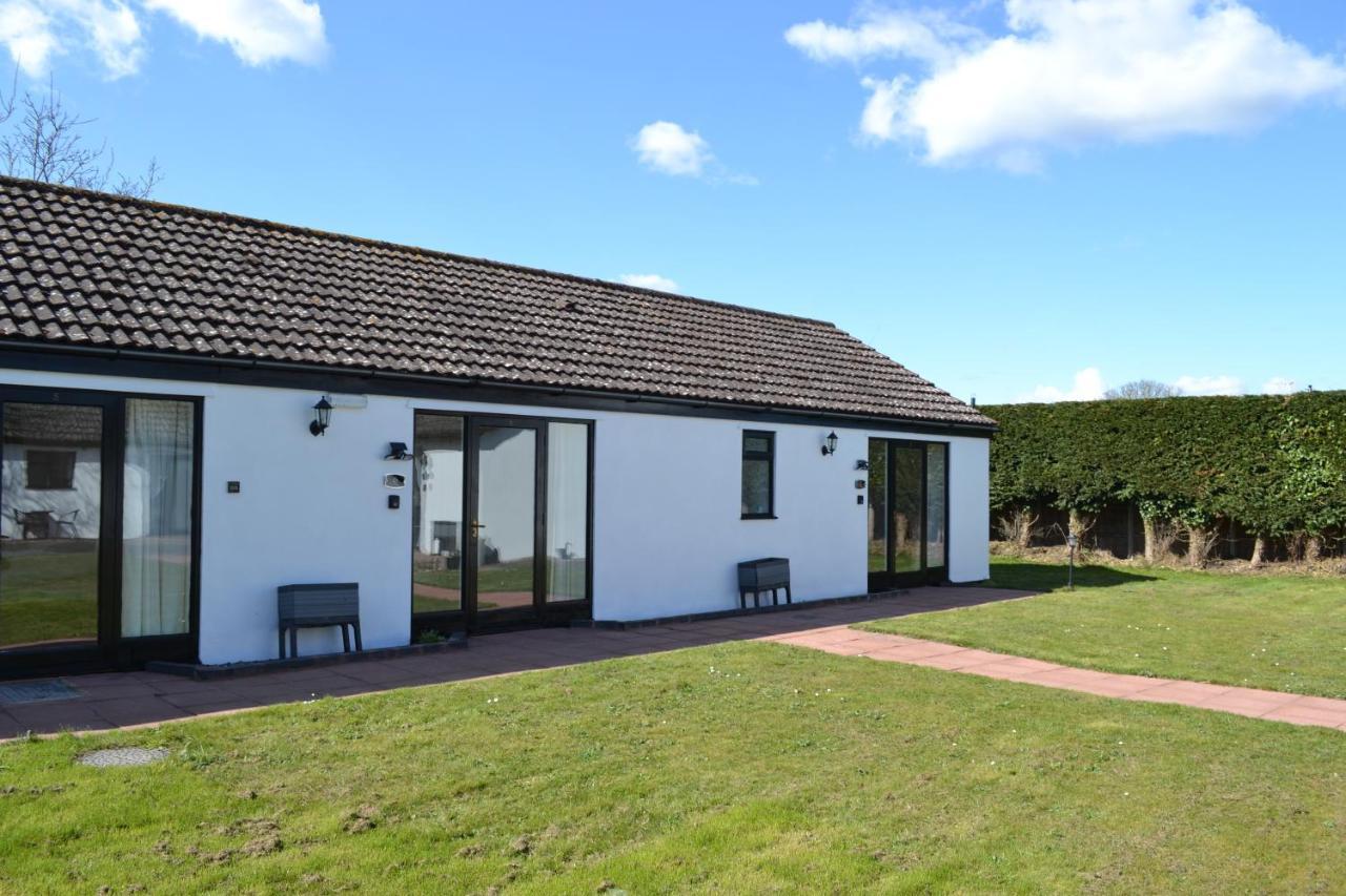 Number 4 - Lytton Tree Lodge, Reydon, Southwold Exterior photo